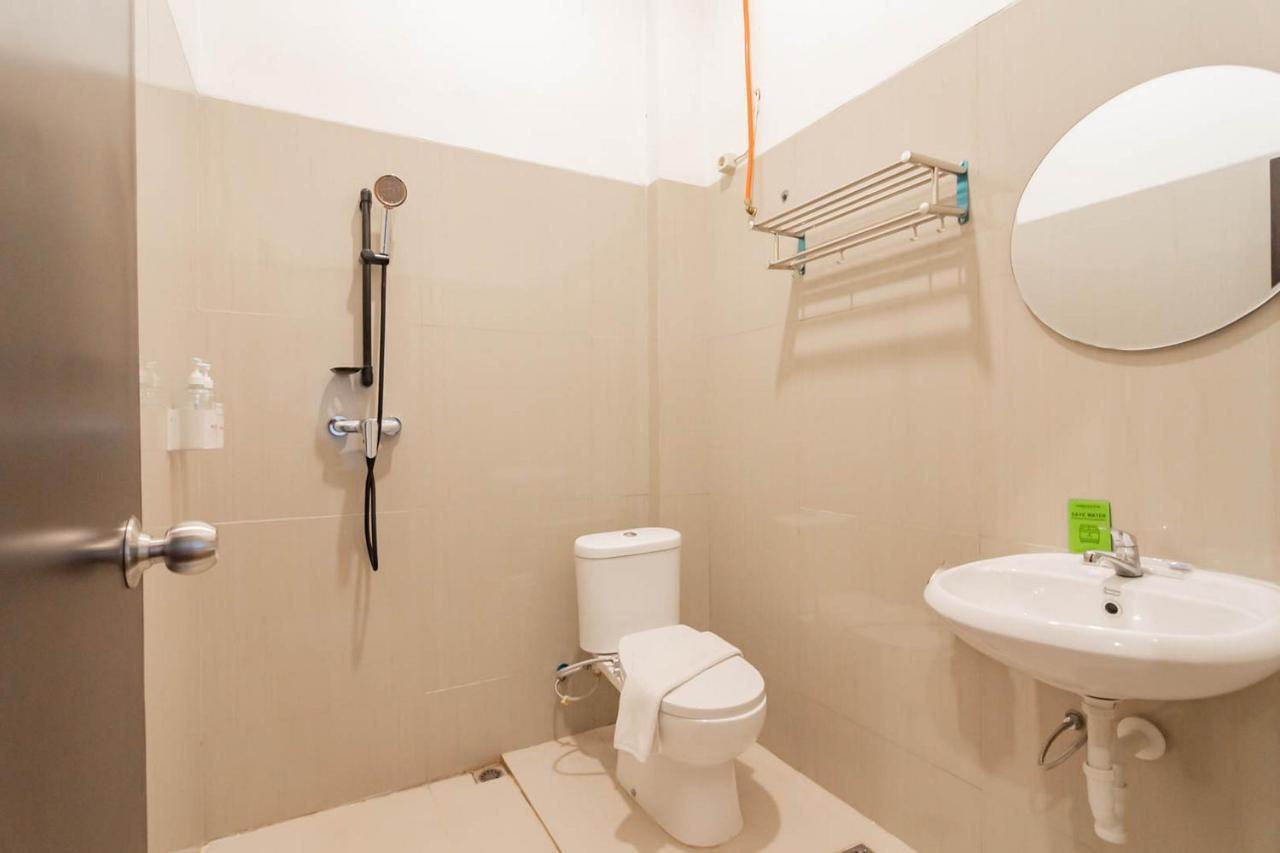 Urbanview Hotel Sagara בוגור מראה חיצוני תמונה